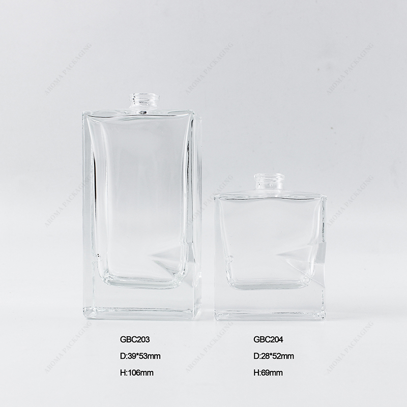 Custom capacity clear glass perfume bottle for skincare